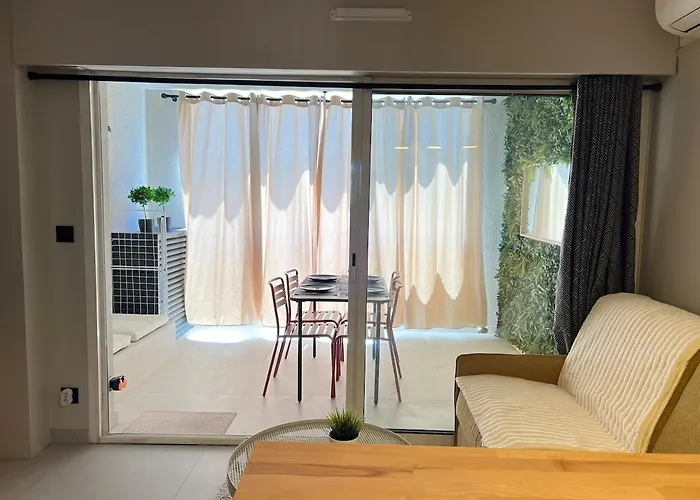 Appartement Jungle Azur Cogolin